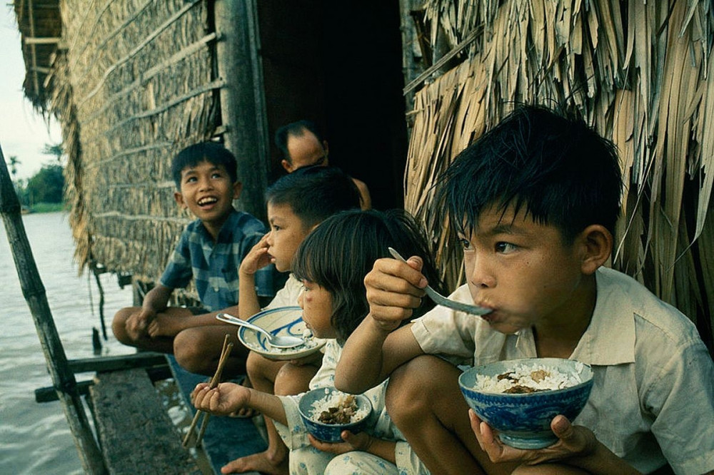 anh mau dep ve da lat nha trang vung dong bang song cuu long nhung nam 1960